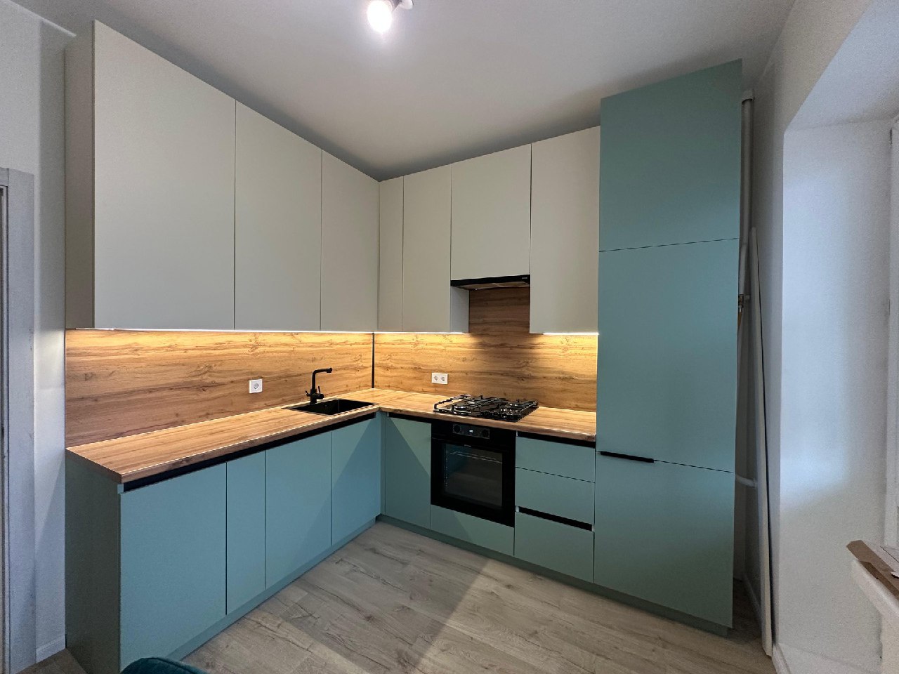 Спальные шкафы